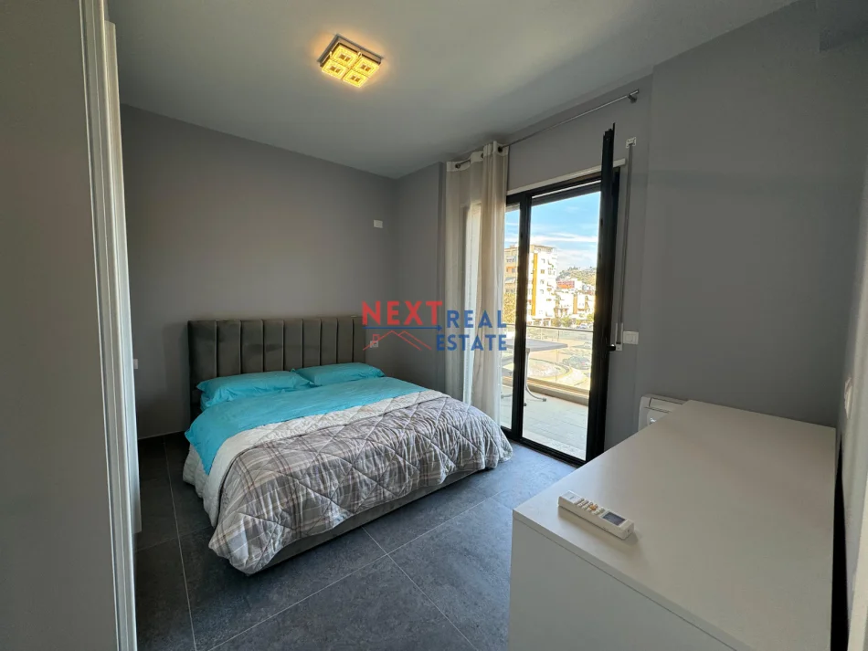 Vlore, jepet me qera apartament 1+1+Ballkon , 400 € (TRANSBALLKANIKE)