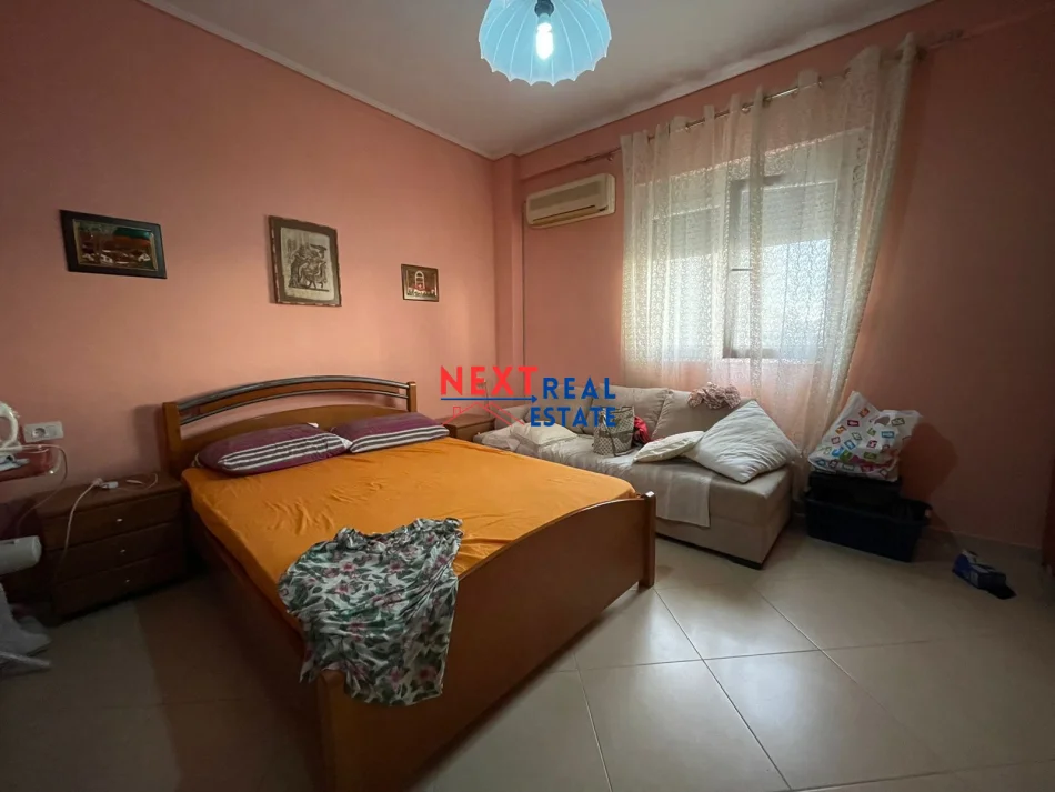 Vlore, jepet me qera apartament 1+1+Ballkon , 60 m² 450 € 