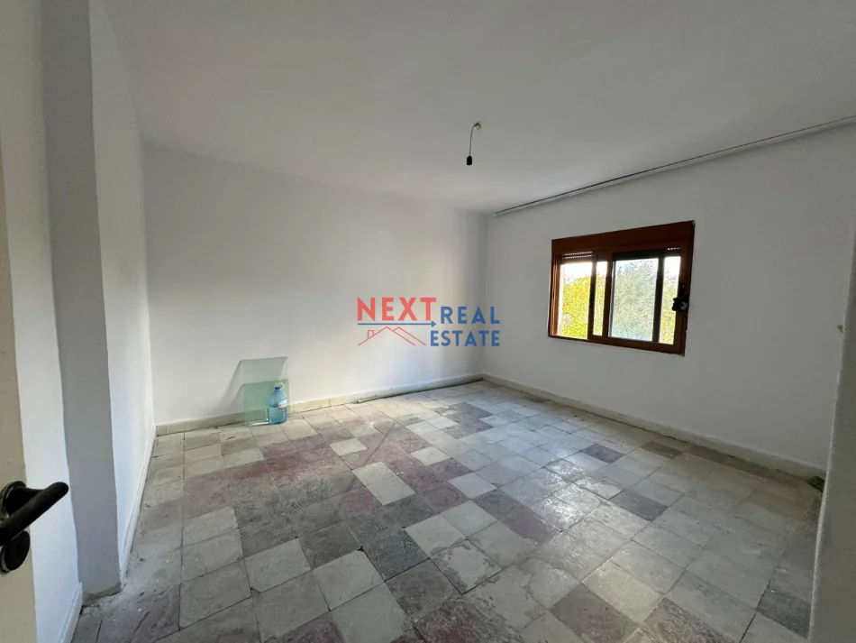 Vlore, shitet apartament 1+1+Ballkon , 73 m² 45.000 € (RRUGA E RE)