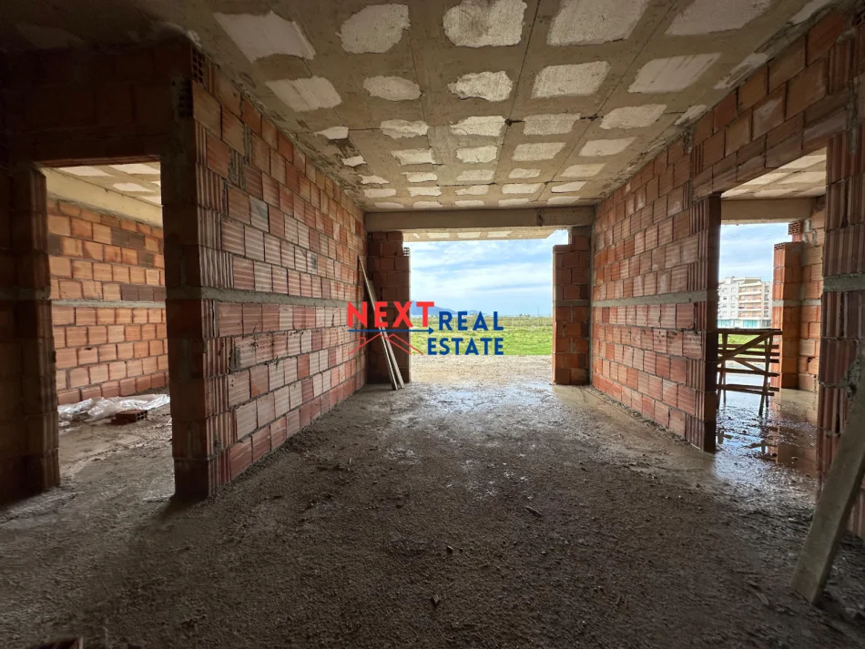 REZERVO PRONEN VETEM ME 500€! Vlore, shitet apartament 2+1+Ballkon Kati 4, 96 m² 105.864 € (ORIKUM)