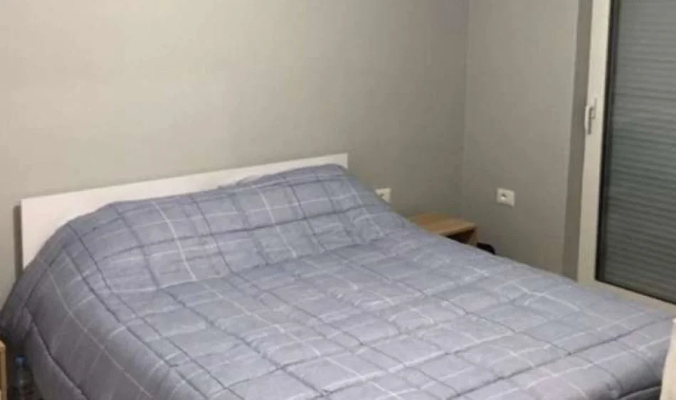 Tirane, jepet me qera apartament 2+1 Kati 4, 90 m² 600 € (Rruga e Elbasanit)