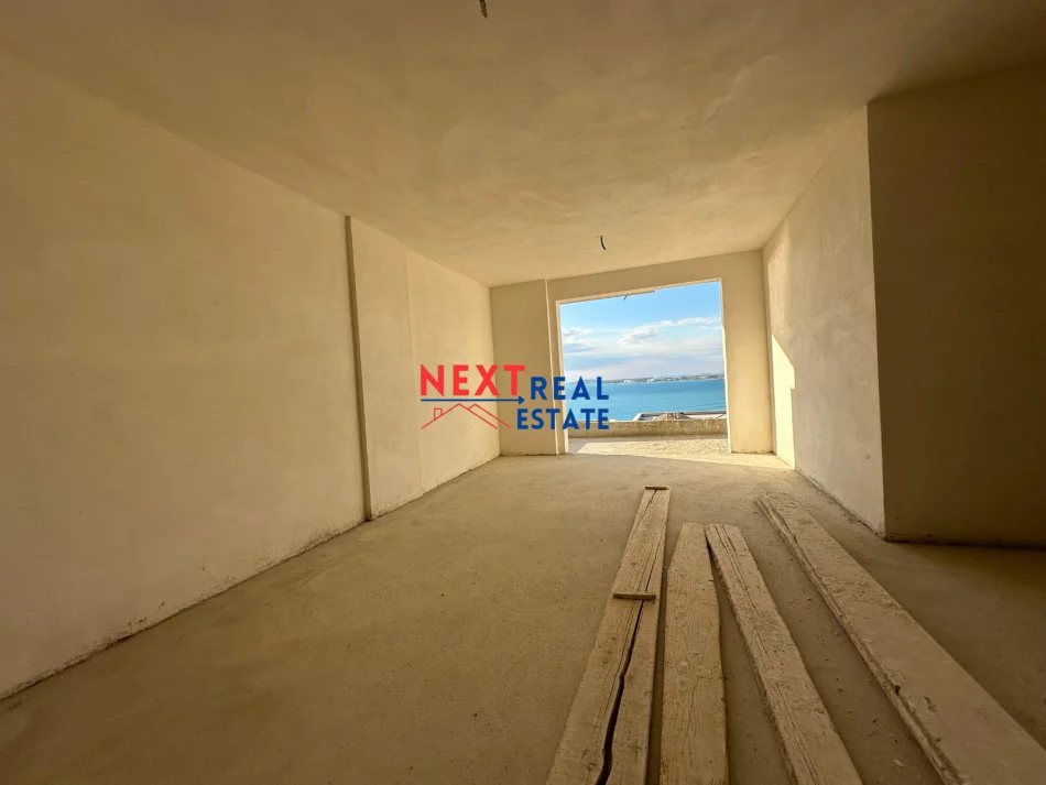 REZERVO PRONEN VETEM ME 500€! SHITET APARTAMENT 1+1 ME PAMJE DETI TE REZIDENCA “ELDA”, VLORE