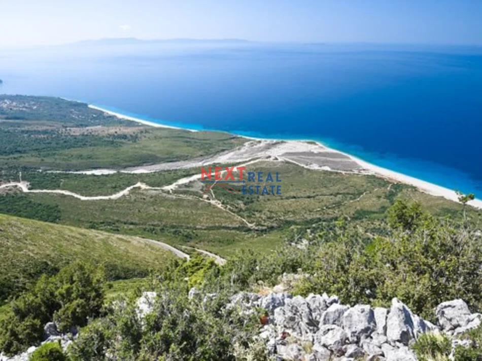 REZERVO PRONEN VETEM ME 500€! Vlore, shitet shtepi 2+1+Ballkon Kati 1, 405 m² 263.000 € (LLOGARA)