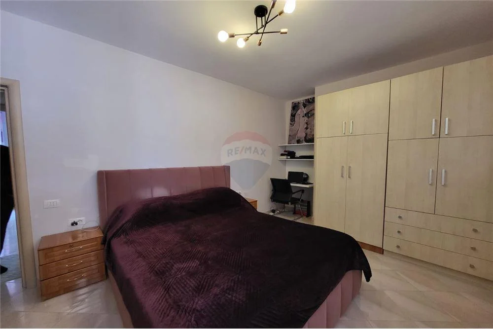 Apartament 3+1+2+Verand - Në Shitje - Yzberisht, Shqipëri