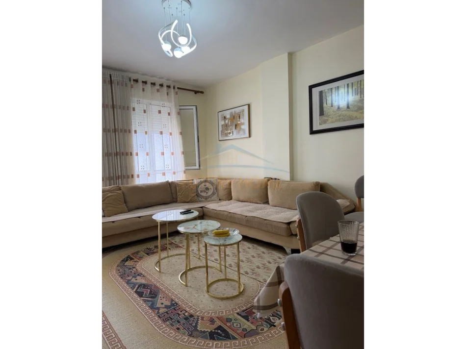 Tirane, shitet apartament 1+1 Kati 3, 69 m² 154.000 € (KOPSHTI ZOOLOGJIK)