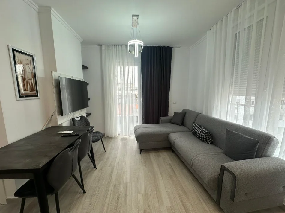 Tirane, shitet apartament 2+1 Kati 6, 72 m² 225.000 € (Bulevardi i Ri)