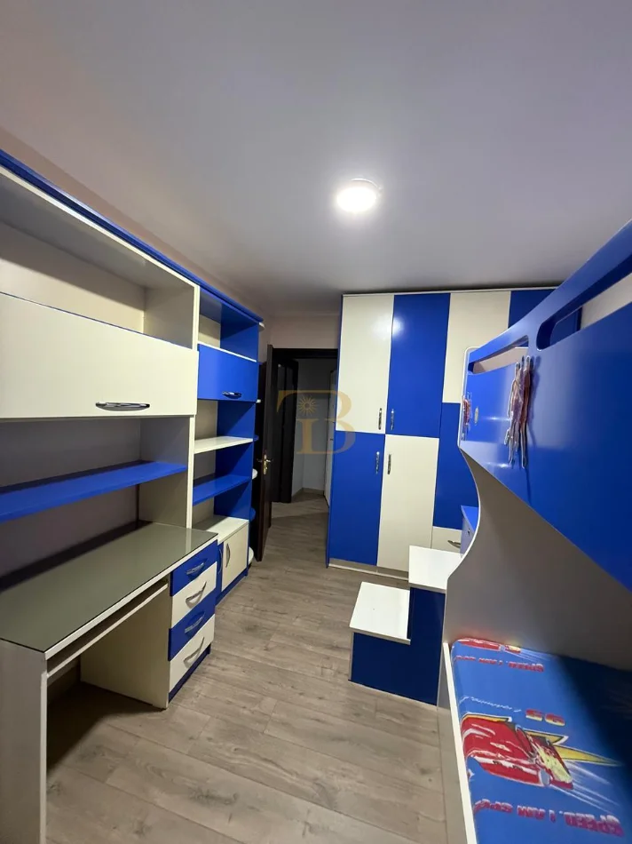 Tirane, shitet apartament 2+1 Kati 5, 83 m² 136.000 € (Kongresi Manastirit)