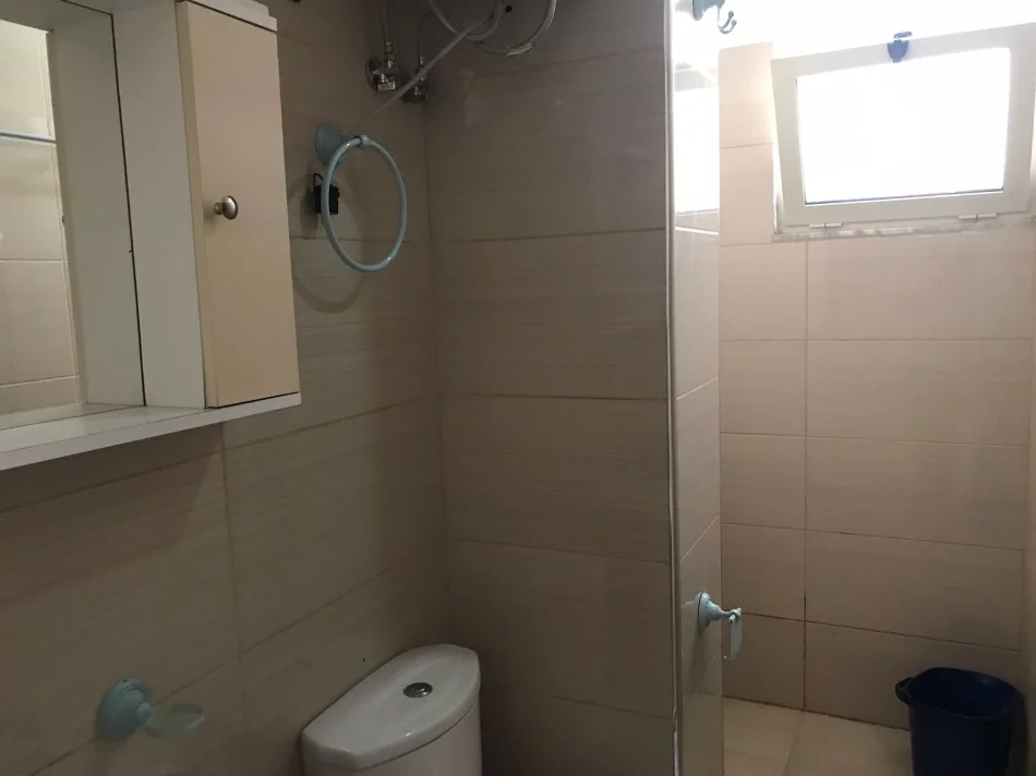 Tirane, jepet me qera apartament 1+1+Ballkon Kati 2, 67 m² 300 € (rruga Havzi Nela afer Bulevardit te ri Tirane.)