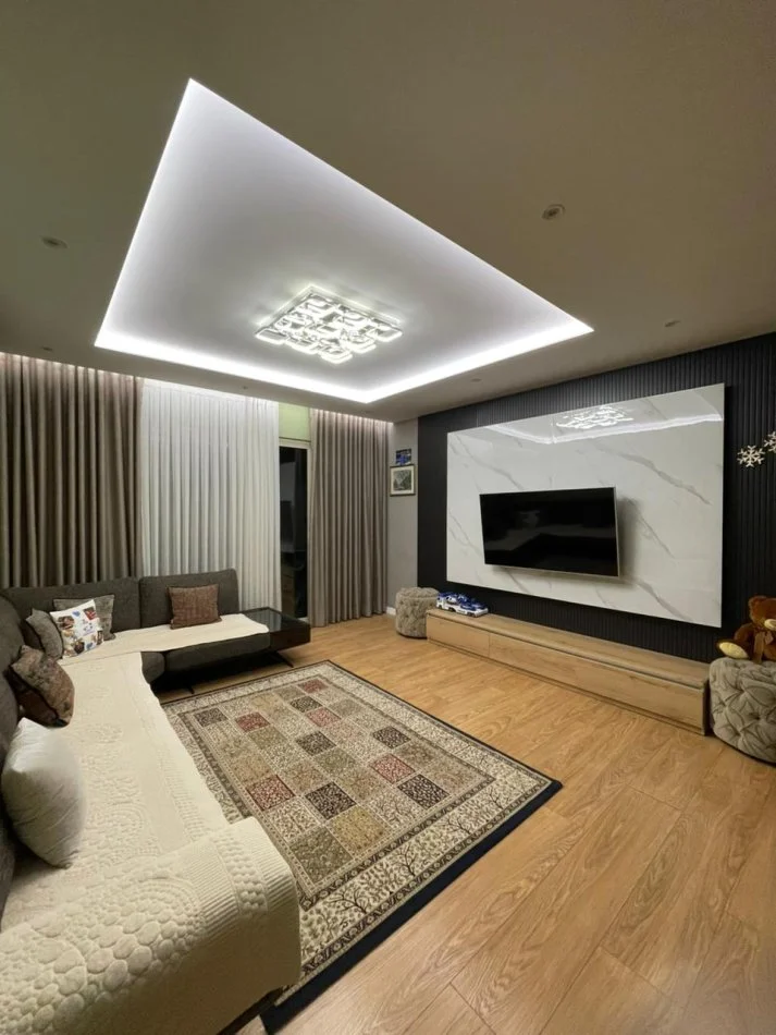 Tirane, shes apartament 1+1+Aneks+Ballkon Kati 3, 133 m² 220.000 € (Don Bosko)