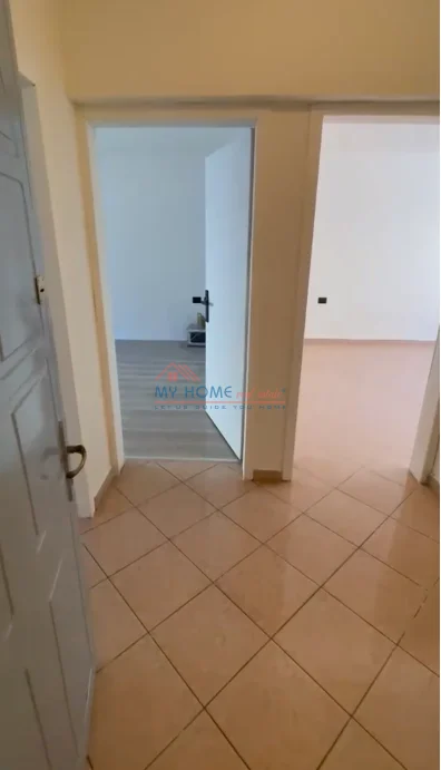 Tirane, jepet me qera zyre Kati 3, 70 m² 650 € (Rruga Abdyl Frasheri)