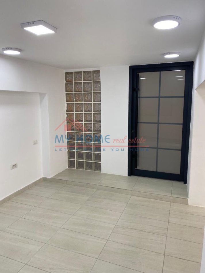 Tirane, jepet me qera zyre Kati 0, 120 m² 1.400 € (Rruga Ded Gjo Luli)