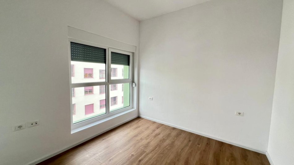 Me Qera : Ambient per Zyre📍Ali Dem (Rezidenca Kadiu) - 30.000 Lek - S.60m² - Pllt.V2025 || 100% e Re✨