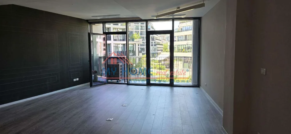 Tirane, jepet me qera zyre Kati 1, 102 m² 1.500 € (Lake View Residence)