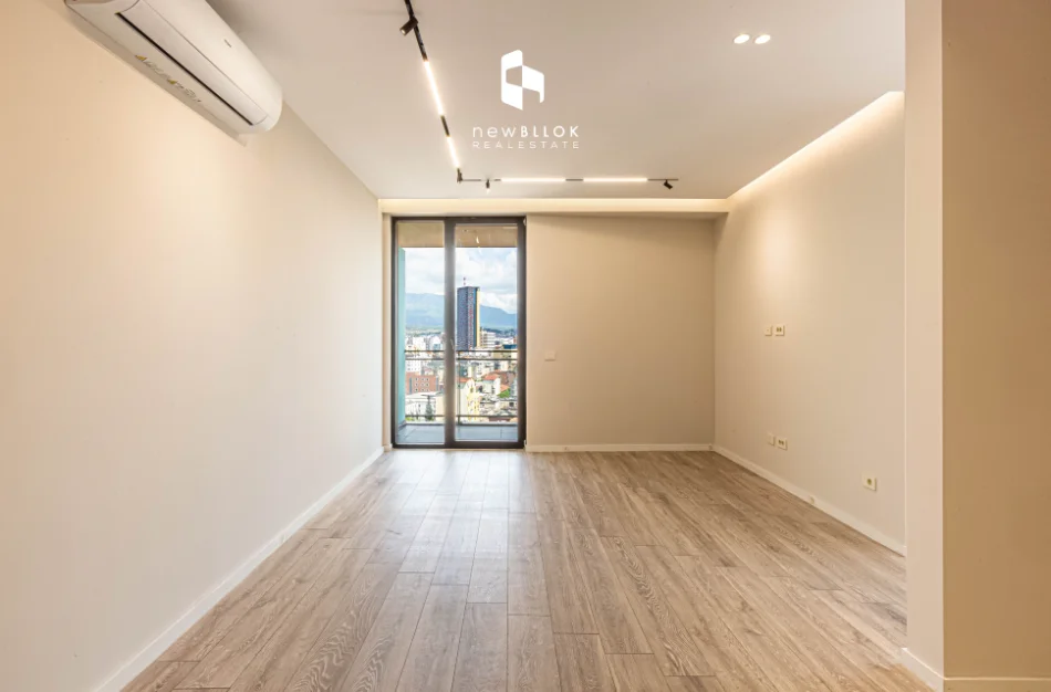 ✨️Me Qira: Elite Office 202m² ⭐️ 2 Parkime  3 WC🚾 / VERANDË - Kati 12📍 GOLDEN TOWER (MINE PEZA REZIDENCE) 🌇 2000€ NETO/Muaj 💥