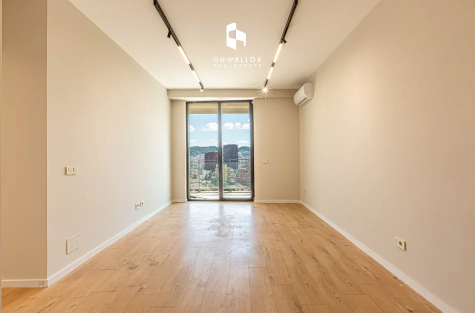 ✨️Me Qira: Elite Office 202m² ⭐️ 2 Parkime  3 WC🚾 / VERANDË - Kati 12📍 GOLDEN TOWER (MINE PEZA REZIDENCE) 🌇 2000€ NETO/Muaj 💥
