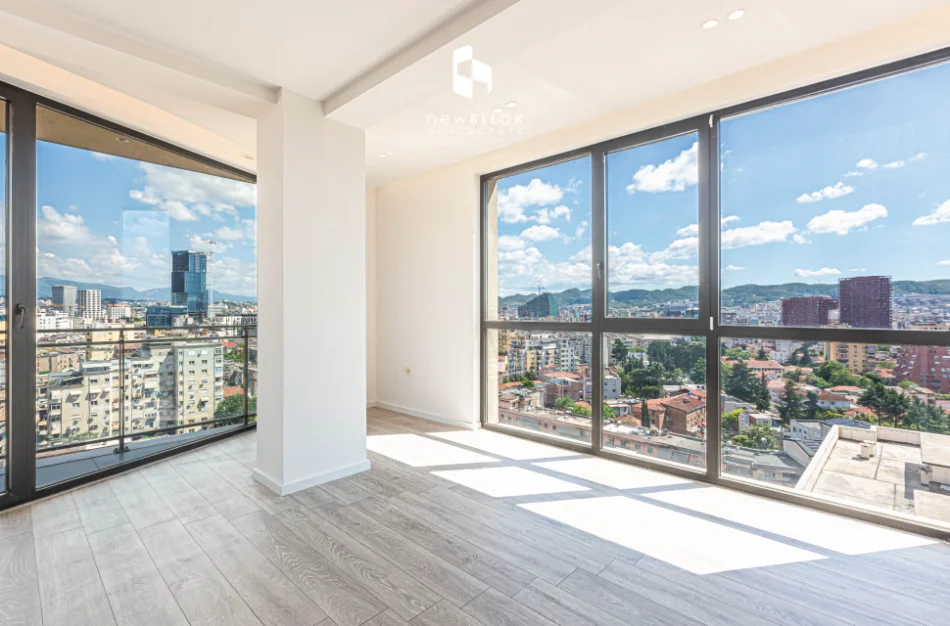 ✨️Me Qira: Elite Office 202m² ⭐️ 2 Parkime  3 WC🚾 / VERANDË - Kati 12📍 GOLDEN TOWER (MINE PEZA REZIDENCE) 🌇 2000€ NETO/Muaj 💥