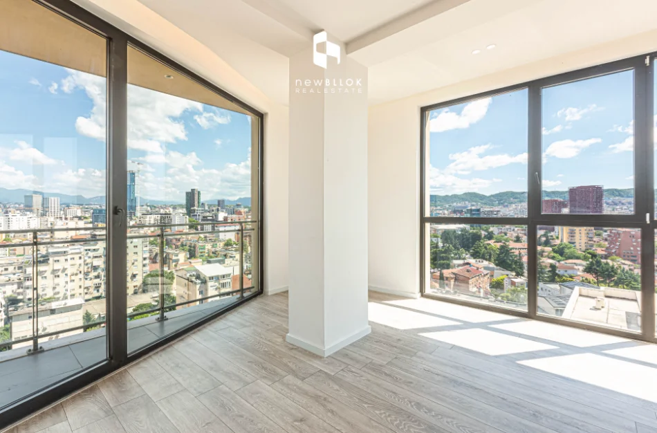 ✨️Me Qira: Elite Office 202m² ⭐️ 2 Parkime  3 WC🚾 / VERANDË - Kati 12📍 GOLDEN TOWER (MINE PEZA REZIDENCE) 🌇 2000€ NETO/Muaj 💥