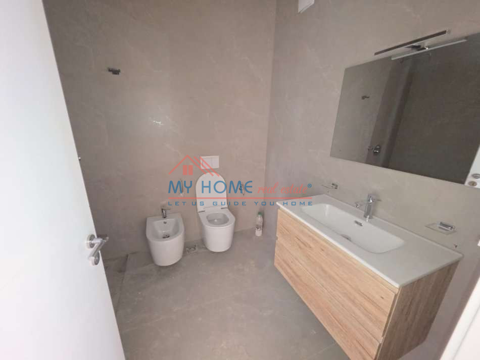 Tirane, jepet me qera zyre Kati 7, 100 m² 1.100 € (Rruga Anton Lufi)