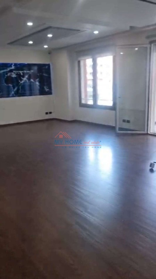 Tirane, jepet me qera zyre Kati 3, 70 m² 700 € (Bulevardi Gjergj Fishta)