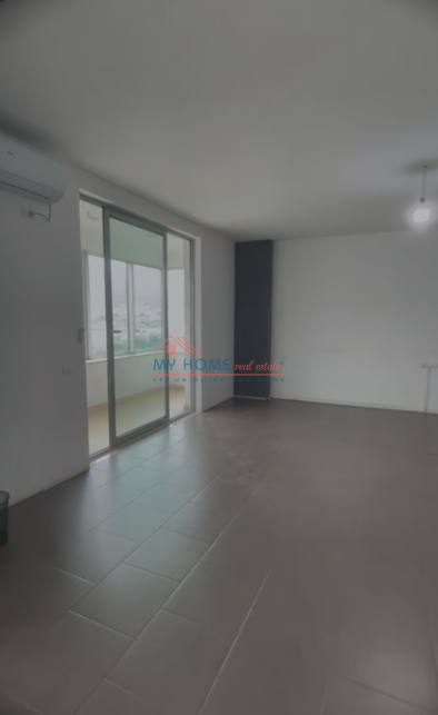 Tirane, jepet me qera zyre Kati 7, 100 m² 700 € 