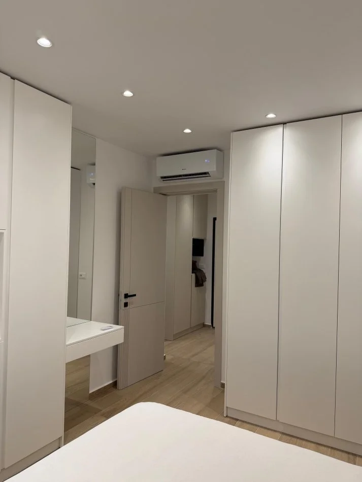 Tirane, jepet me qera apartament 1+1+Ballkon Kati 3, 70 m² 750 € (zogu i zi)