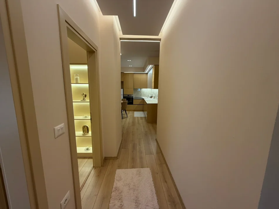 Tirane, jepet me qera apartament 2+1+2 Kati 5, 104 m² 900 € (Kompleksi Vizion Plus , DON BOSKO)