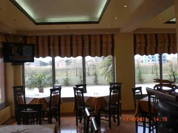 Lezhe, ofroj dhoma me qera per sezonin e veres  (shengjine)