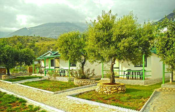 Vlore, ofroj dhome plazhi (dhermi,drumadhes beach)