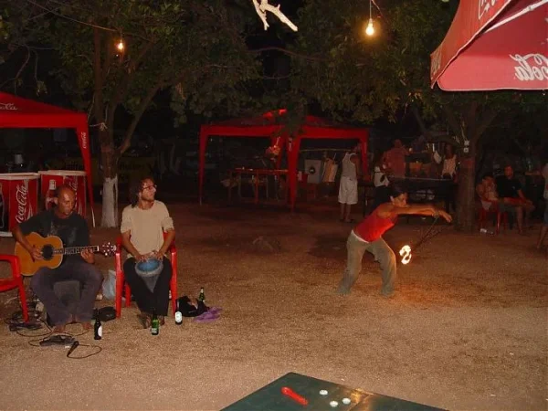 Vlore, ofroj cader 1.000 Leke/nata (Jal,himare)