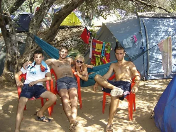 Vlore, ofrohet Jal Kamping - Oferte fantastike