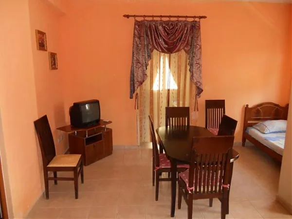 dhoma pushimi ne plazhin e Velipojes