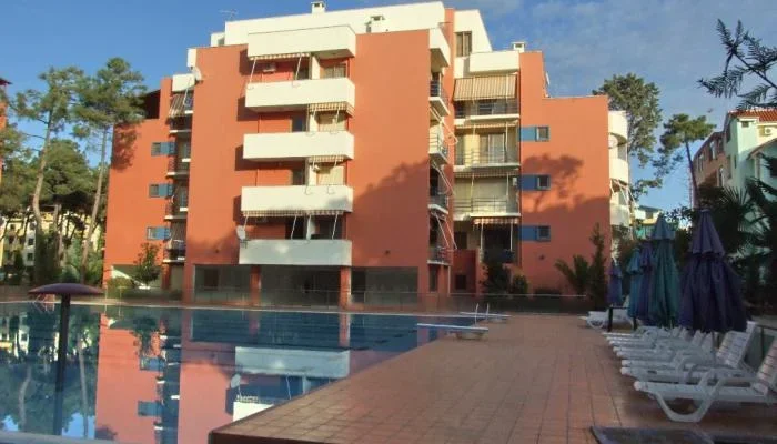 Durres:Jap me qera apartament 63 m² 20 euro/nata (golem)