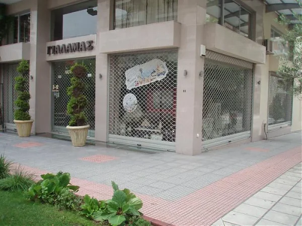 Tirane, - OFROJ SHERBIME PORTA AUTOMATIKE MONTIME DHE RIPARIME