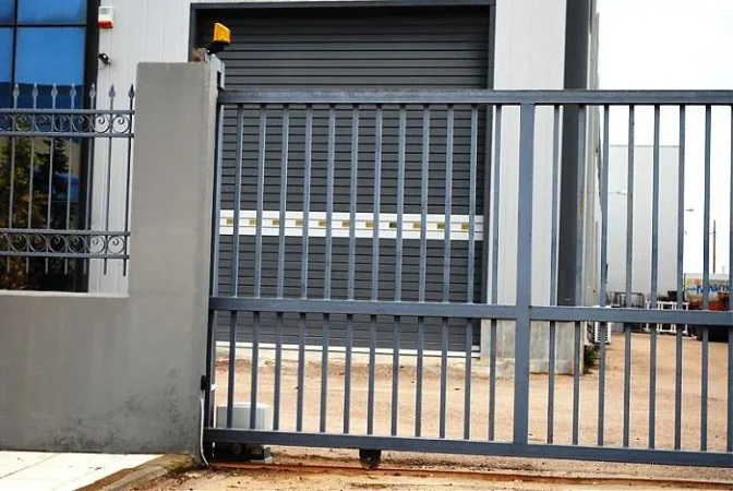 Tirane, TEKNIK MONTIM EDHE RIPARIM