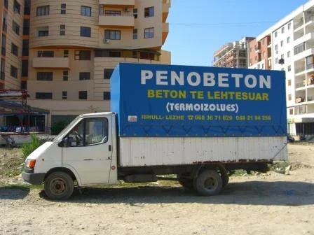 Tirane, - Penobeton (Beton i Lehtesuar)