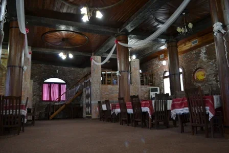 Lezhe, - Bar Restorant ANTIKA