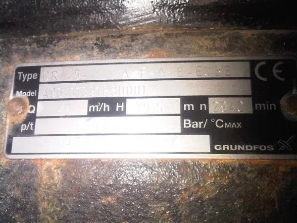 Pompa GRUNDFOS CR45 vertikale per tegjitha llojet e lengje v -40 ne +365grade