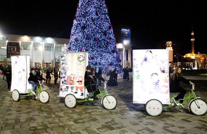 Tirane, - Reklamo me Bicikletat Ecovolis I-AD