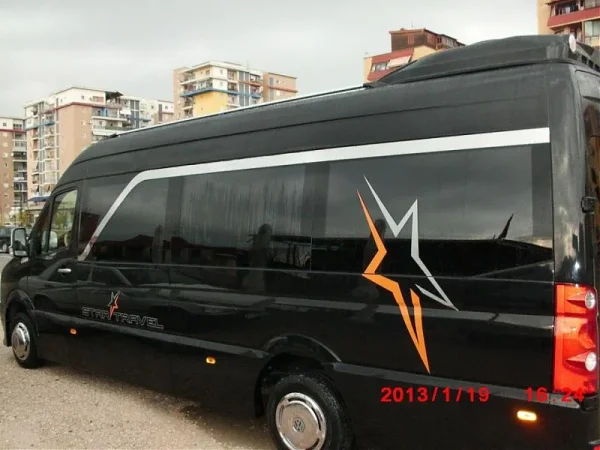 Tirane, Firma Minibus-Center ofron sherbime tapicerie per autobus dhe minibus OFERTE 3000 EURO TAPICERI PER SPRINTE