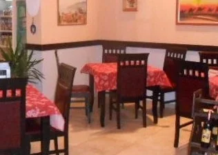 Vlore, jap me qera garsonier 25 Euro/nata (Aleksander Moisiu)    ROOM FOR RENT IN BEACH Vlora Albania