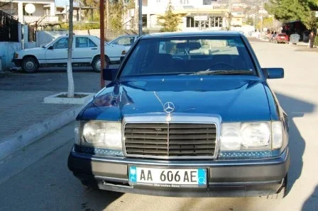 RROGOZHINE,Jap me qera makina Leke