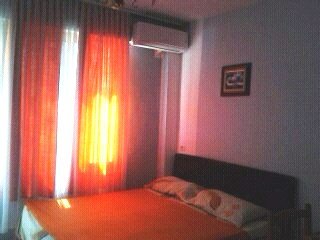 Durres, jap me qera 32 m²  (PLAZHI ILIRIA)