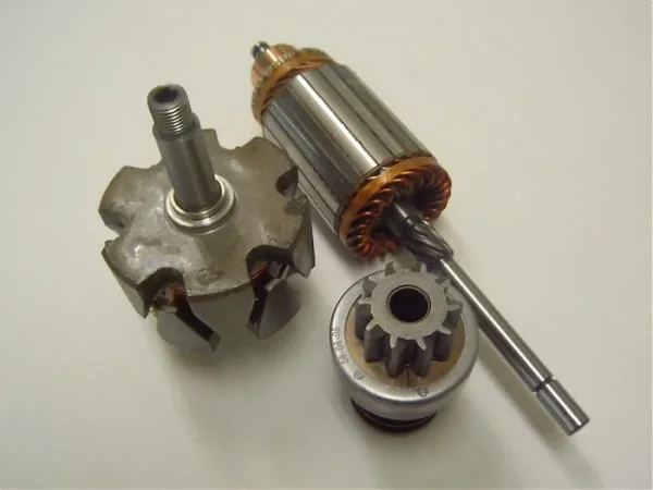 TORNITOR (riparime te ndryshme te paisjeve motorrike).