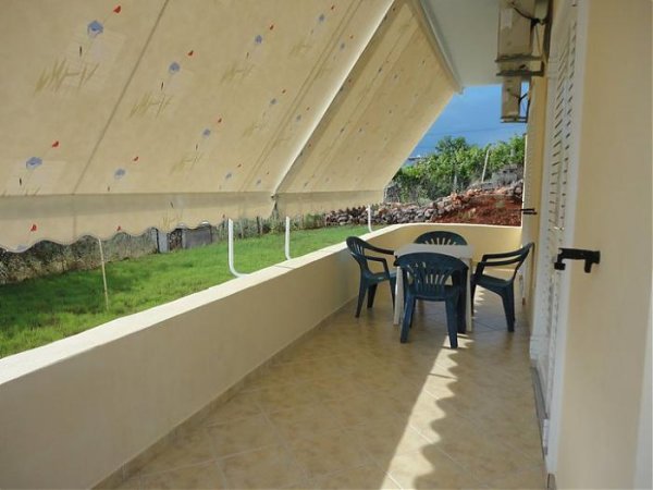 Sarande, jap me qera apartament 45 m² 35 Euro (Ksamil)