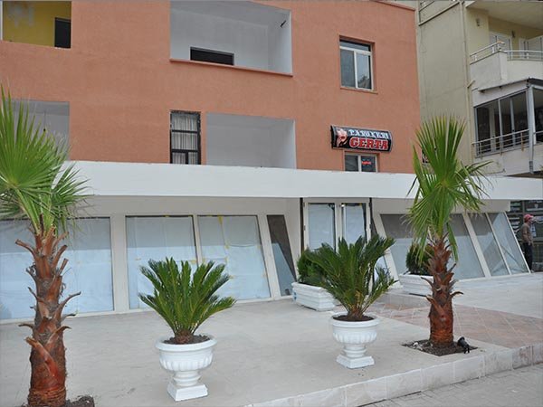 Durres, jap me qera garsonier 300 m² Leke (Hekurudha/Plazh)