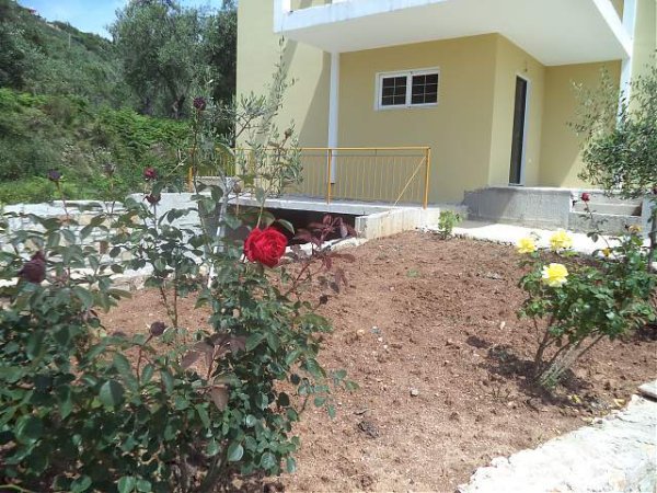HIMARA, jap me qera dhome 30 m² 15 Euro (himare)