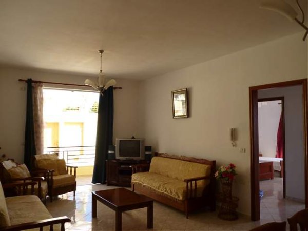 Apartament me qera per pushime ne Sarande (K0018)