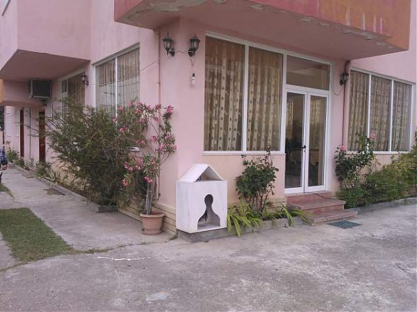 Durres, jap me qera dhome 25 m² 15 Euro (Rr pishat e buta ( prroi agait)