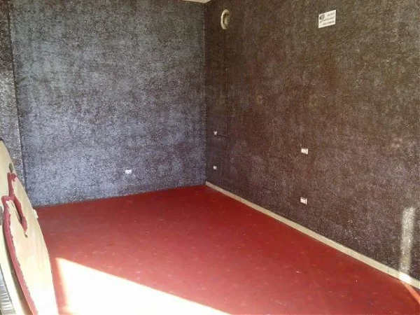 Durres, jap me qera 100 m²  (Plazhi Golem)