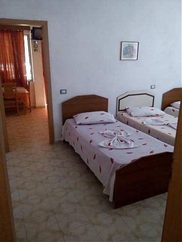 Durres, jap me qera dhome 40 m²  (Golem)
